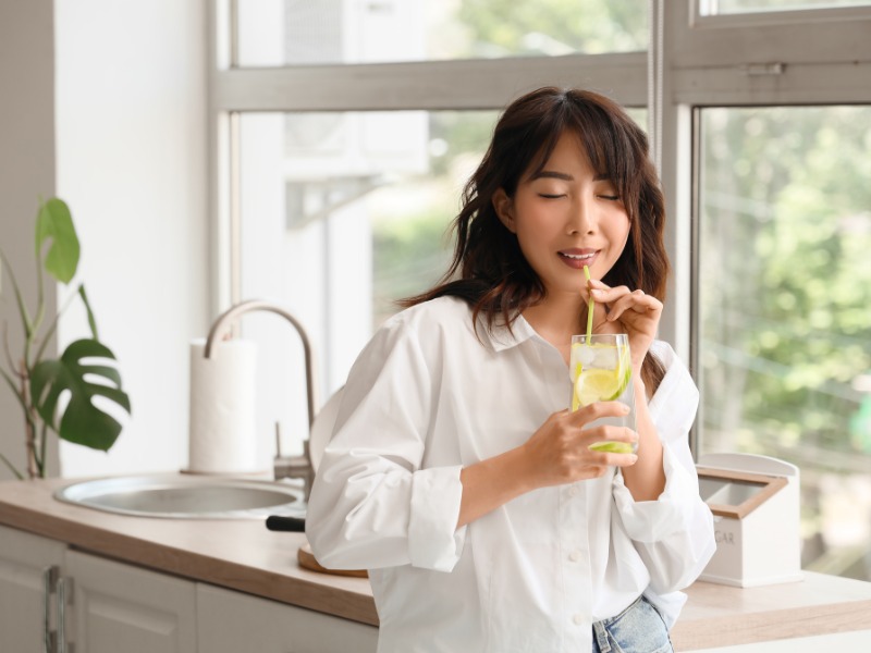 citrus water (800 x 600 px) healthy substitute for energy drinks (citrus infused water)